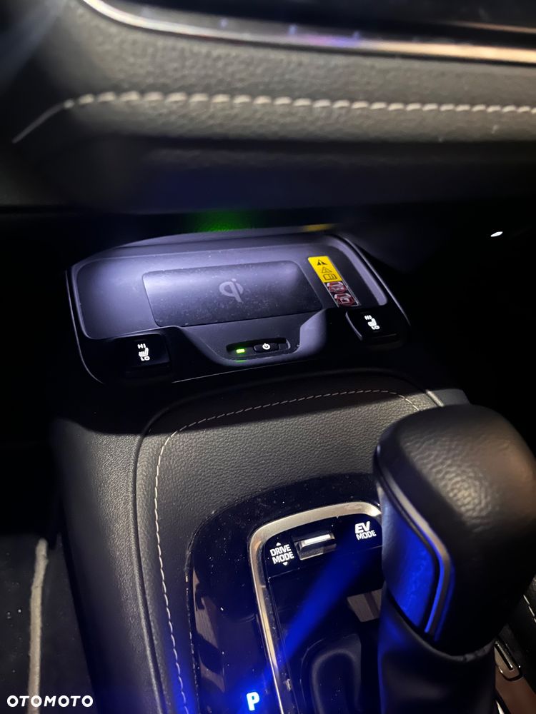 Toyota Corolla 1.8 Hybrid Executive - 25