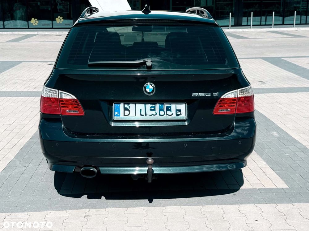 BMW Seria 5 520d - 10