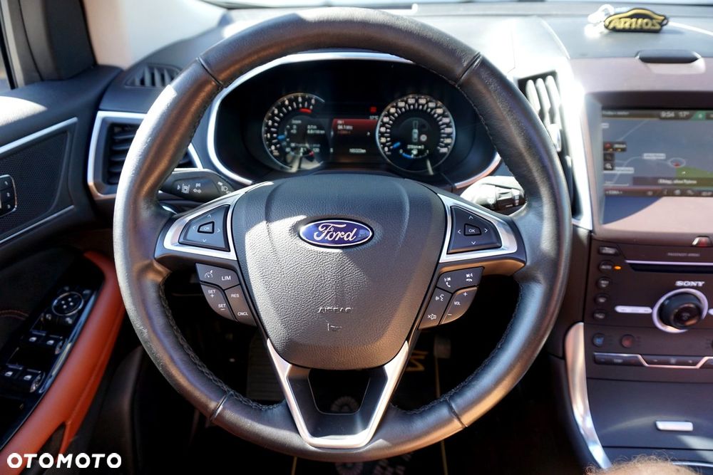 Ford Edge 2.0 TDCi 4x4 Titanium - 27