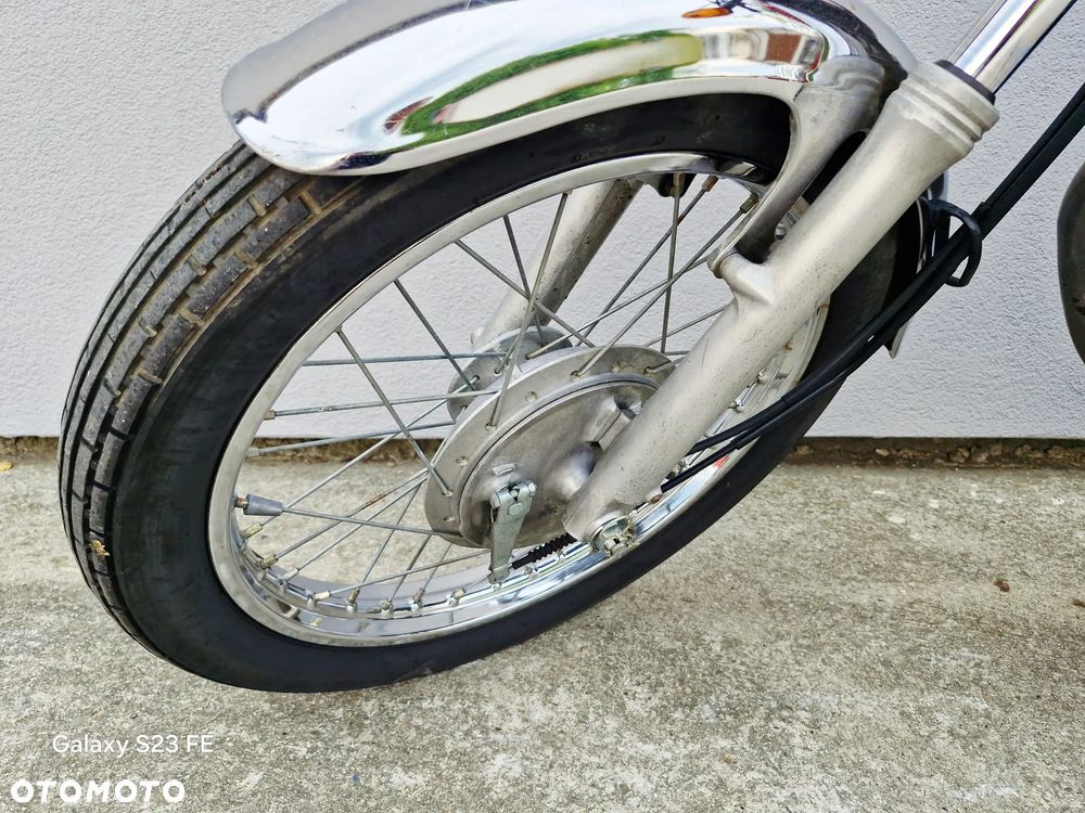 Yamaha SR - 17
