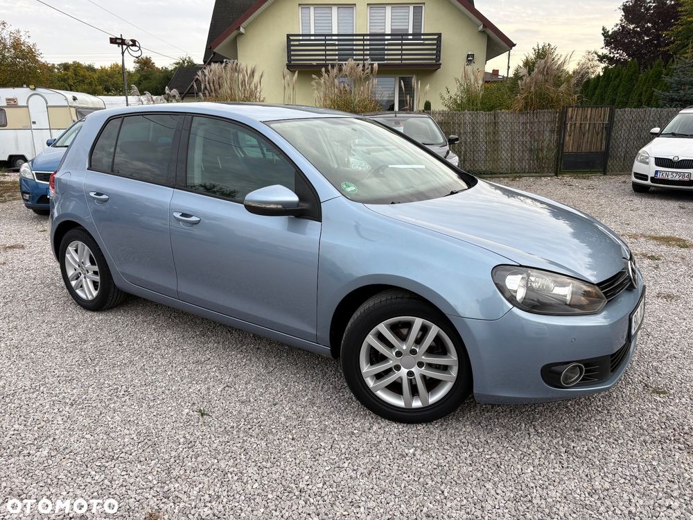 Volkswagen Golf - 10