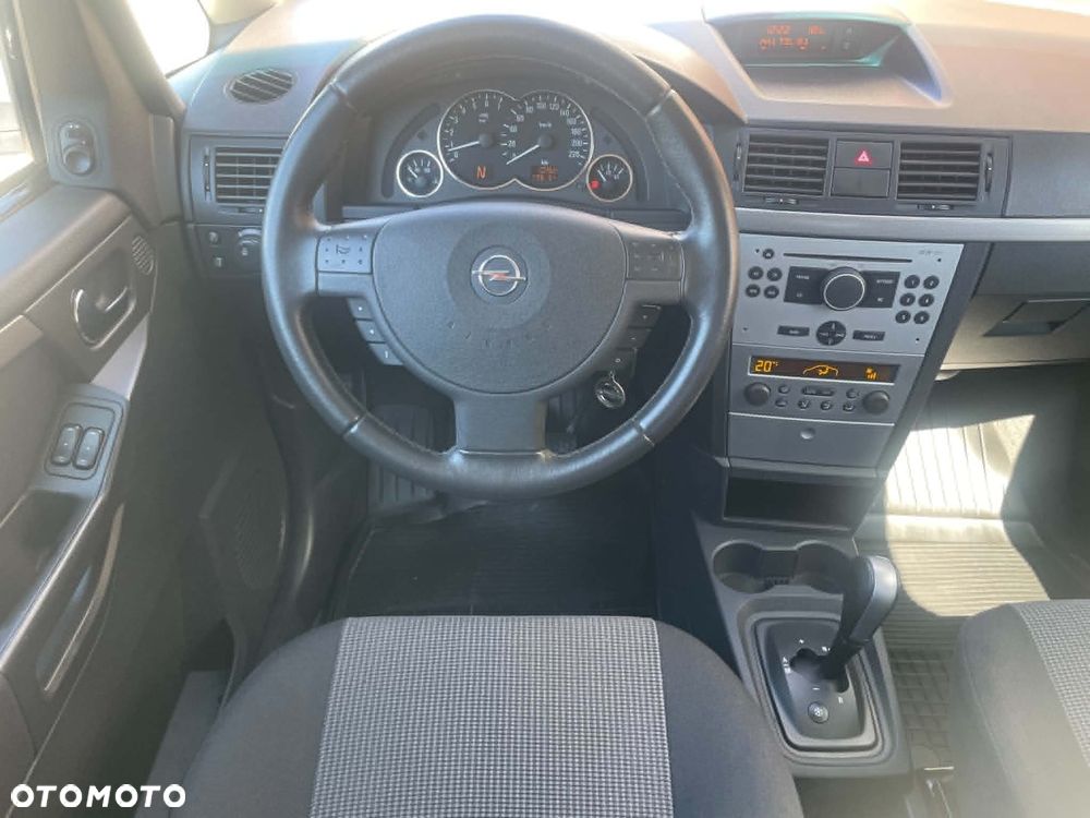 Opel Meriva 1.6 Cosmo MTA - 22