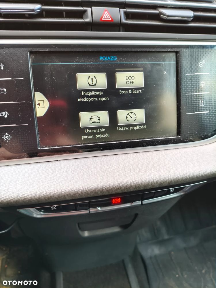 Citroën C4 Picasso - 16