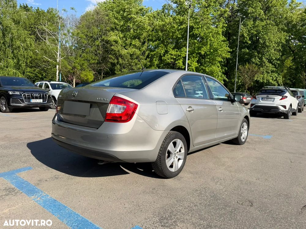 Skoda RAPID 1.2 TSI Style - 5