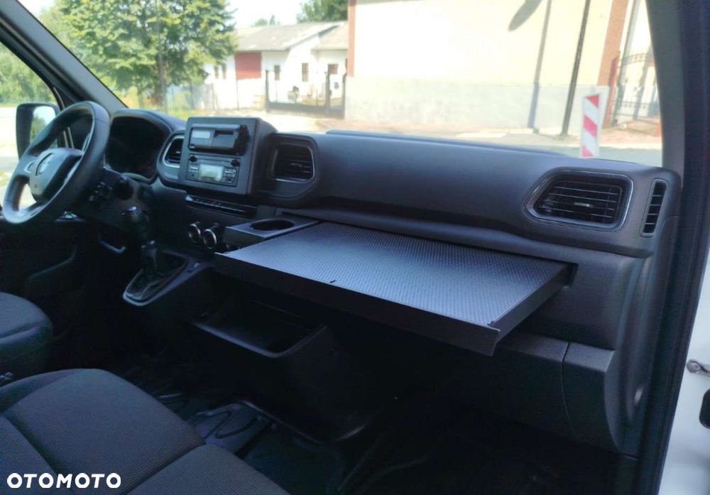 Renault Master - 24