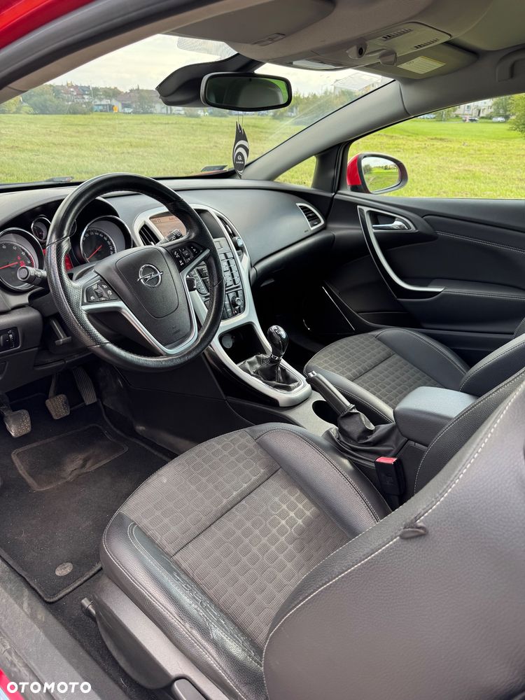 Opel Astra 1.6 Turbo Edition - 7