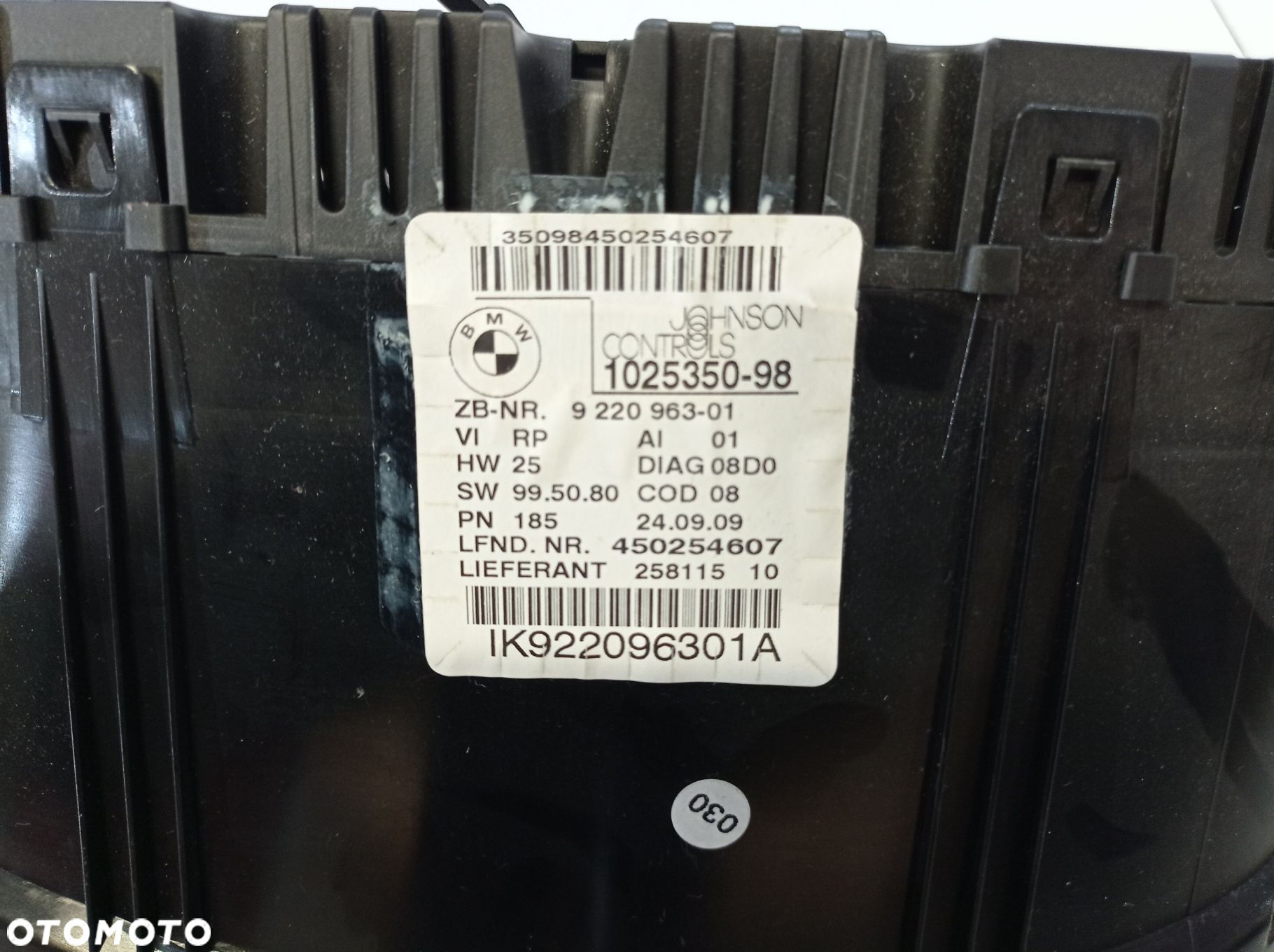 BMW 3 E90 E91 2.0D LICZNIK ZEGARY 922096301 EU - 2