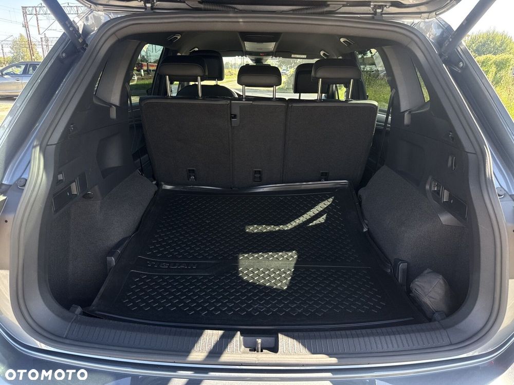 Volkswagen Tiguan Allspace 2.0 TSI 4Mot R-Line DSG - 38