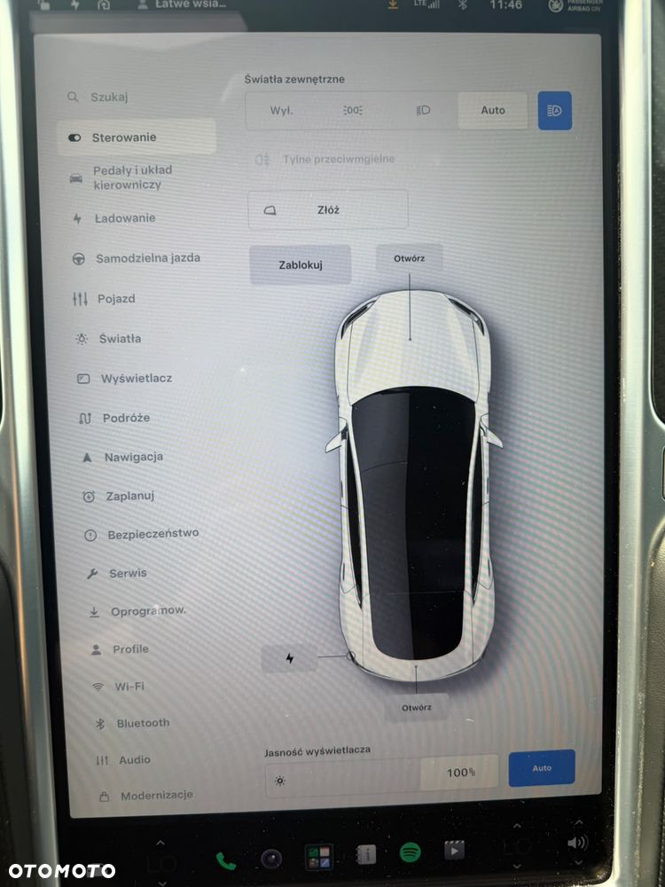Tesla Model S - 23