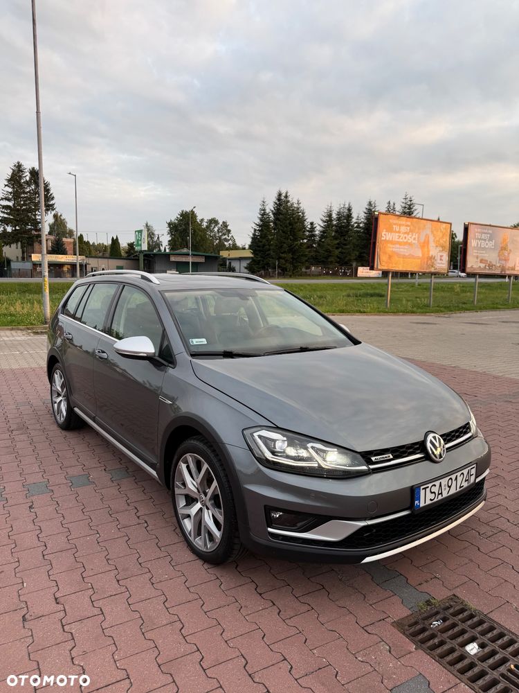 Volkswagen Golf Alltrack - 1