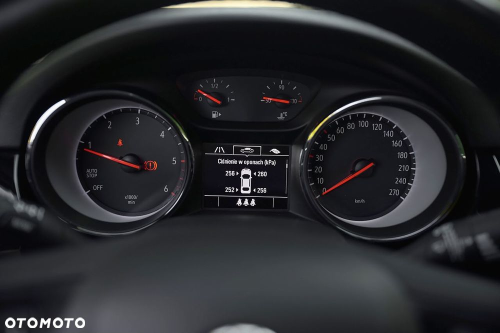 Opel Astra - 33