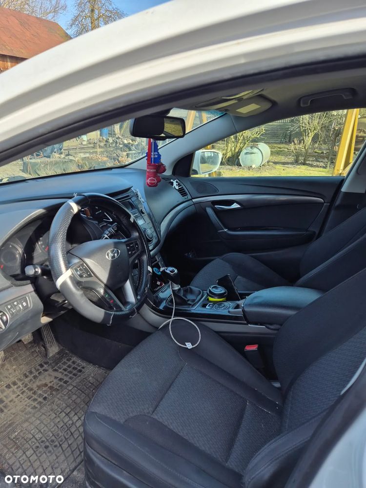 Hyundai i40 1.7 CRDi BlueDrive Business - 13