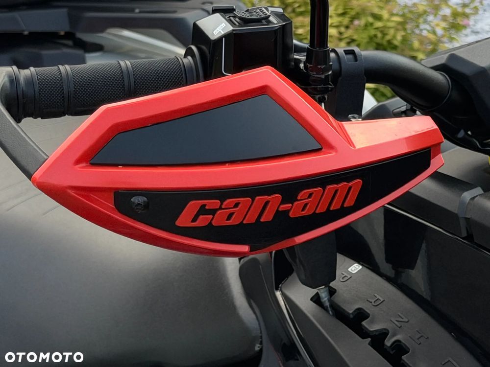 Can-Am Outlander - 26
