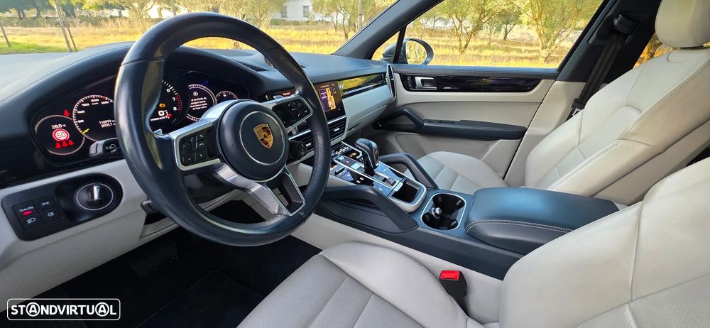 Porsche Cayenne E-Hybrid - 27