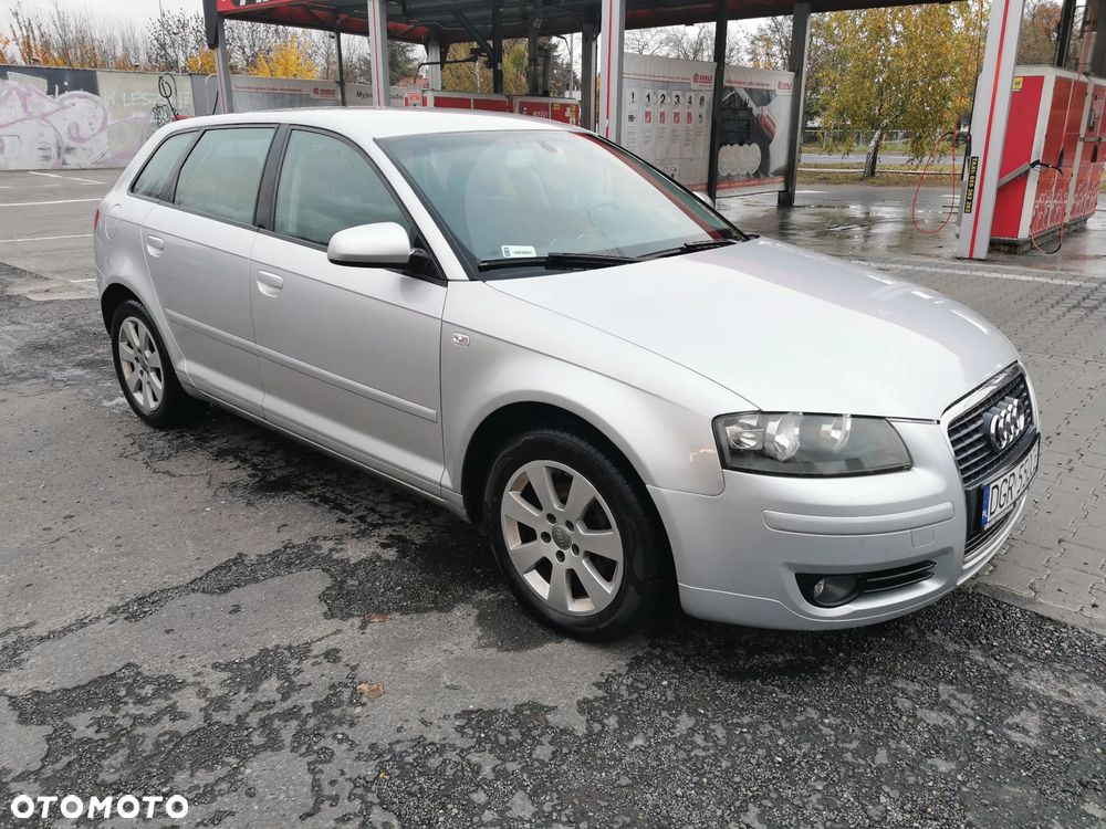 Audi A3 Sportback 1.9 TDI Attraction - 8