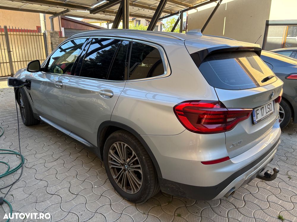 BMW X3 xDrive30e Aut. Luxury Line - 4