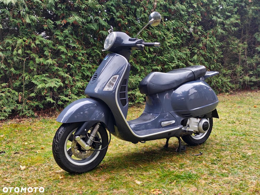 Piaggio Vespa - 3