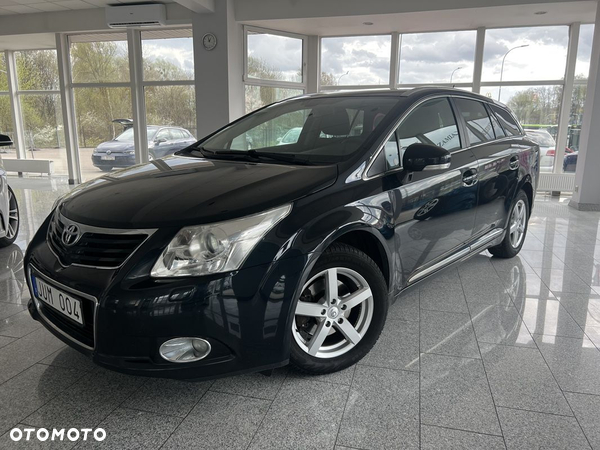 Toyota Avensis 2.0 D-4D Sol plus+NAVI