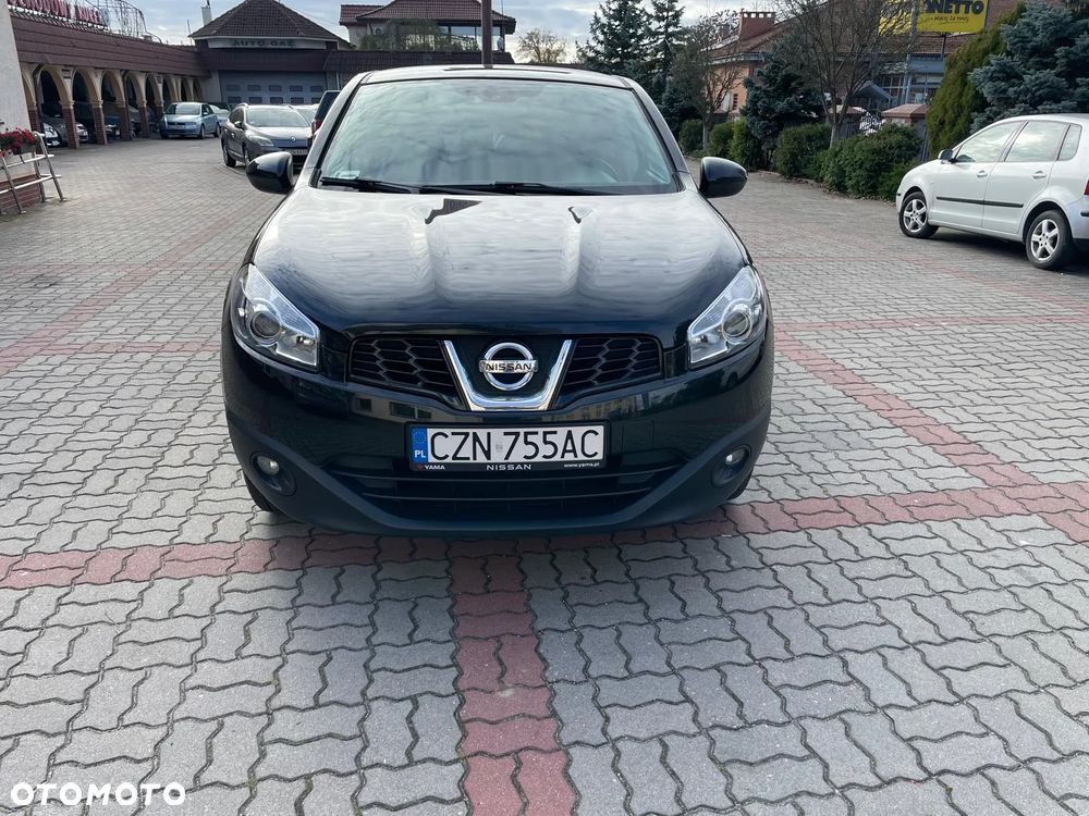 Nissan Qashqai - 1