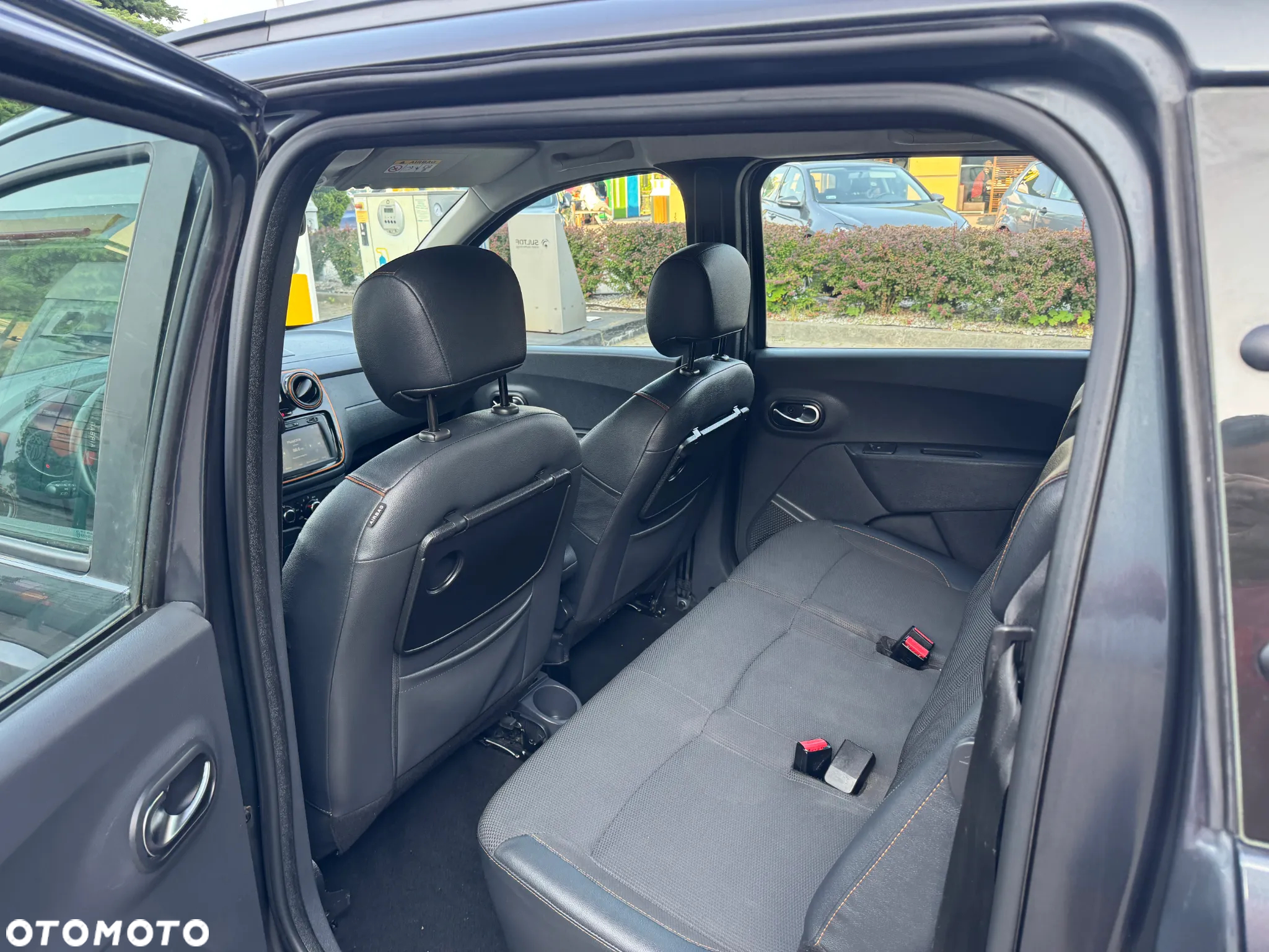 Dacia Lodgy 1.2 TCe Stepway S&S EU6 - 13