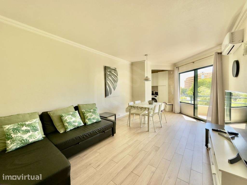 Apartamento T1, com excelente localização em Vilamoura, Algarve - Grande imagem: 2/9
