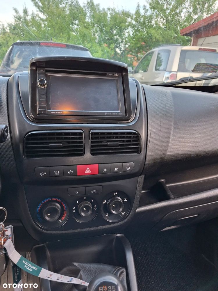 Opel Combo - 6