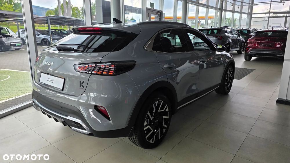 Kia XCeed 1.6 T-GDI Tribute DCT - 4