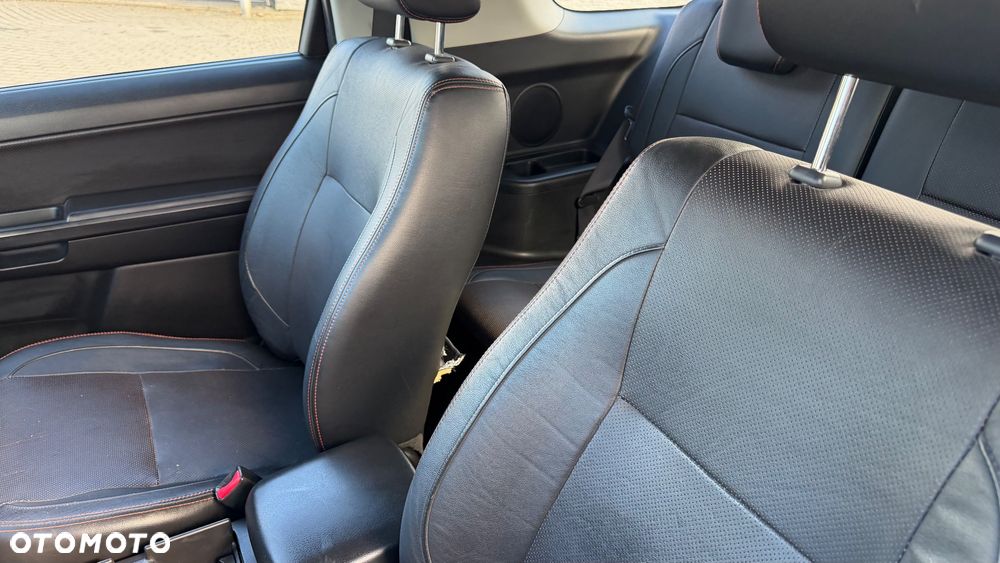 Suzuki Grand Vitara 1.6 Club - 17