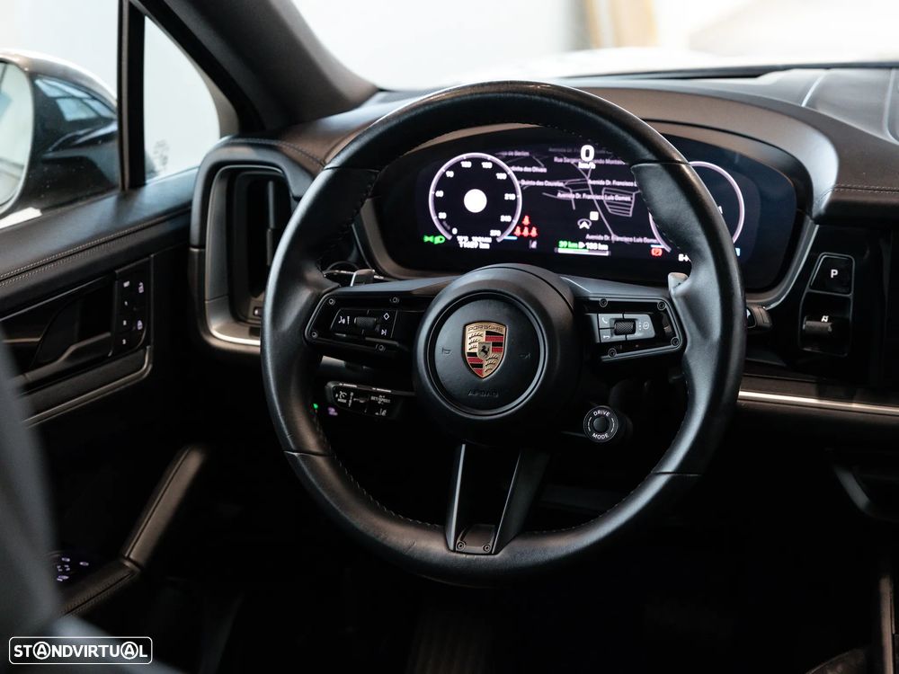 Porsche Cayenne Coupé E-Hybrid - 27