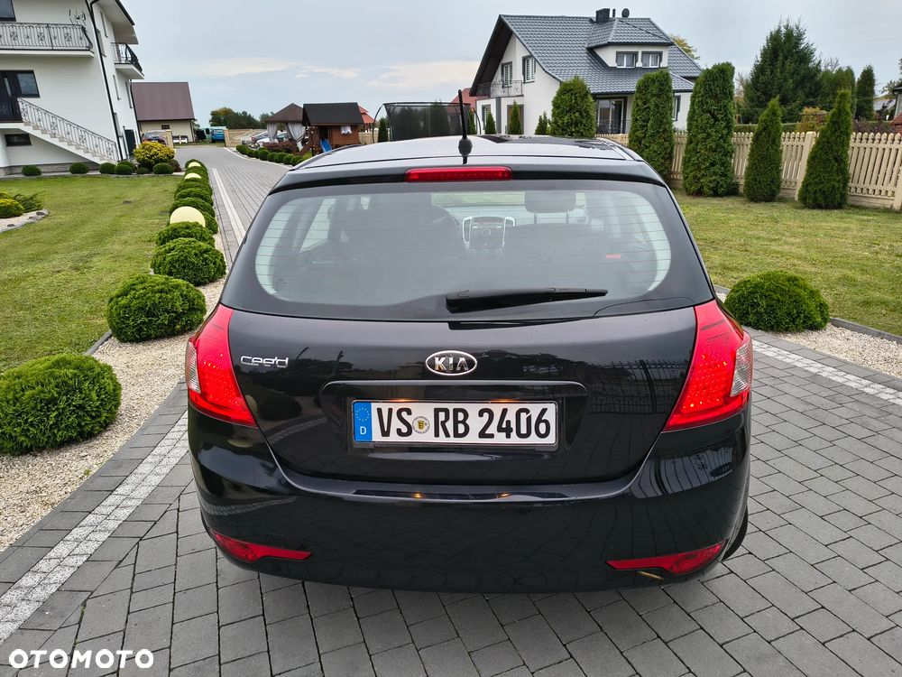Kia Ceed 1.4 CVVT Spirit - 8