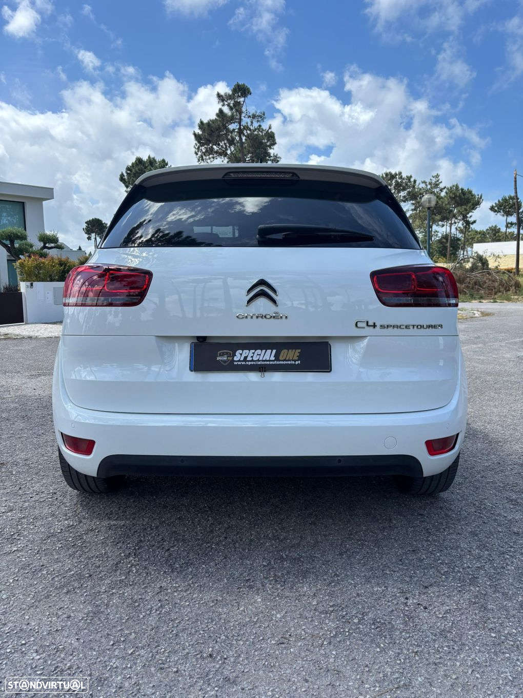 Citroën C4 Picasso 1.2 PureTech Feel - 4