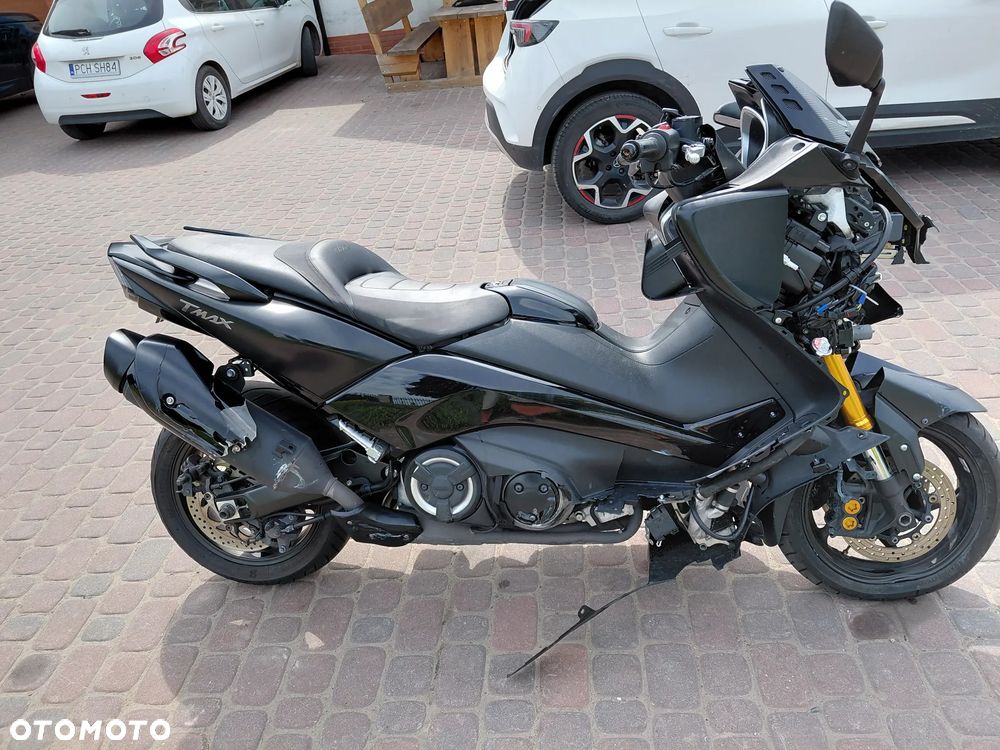 Yamaha Tmax - 6