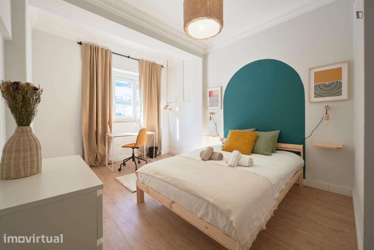 Quarto - localizado em Roma-Areeiro Lisbon - Grande imagem: 5/11