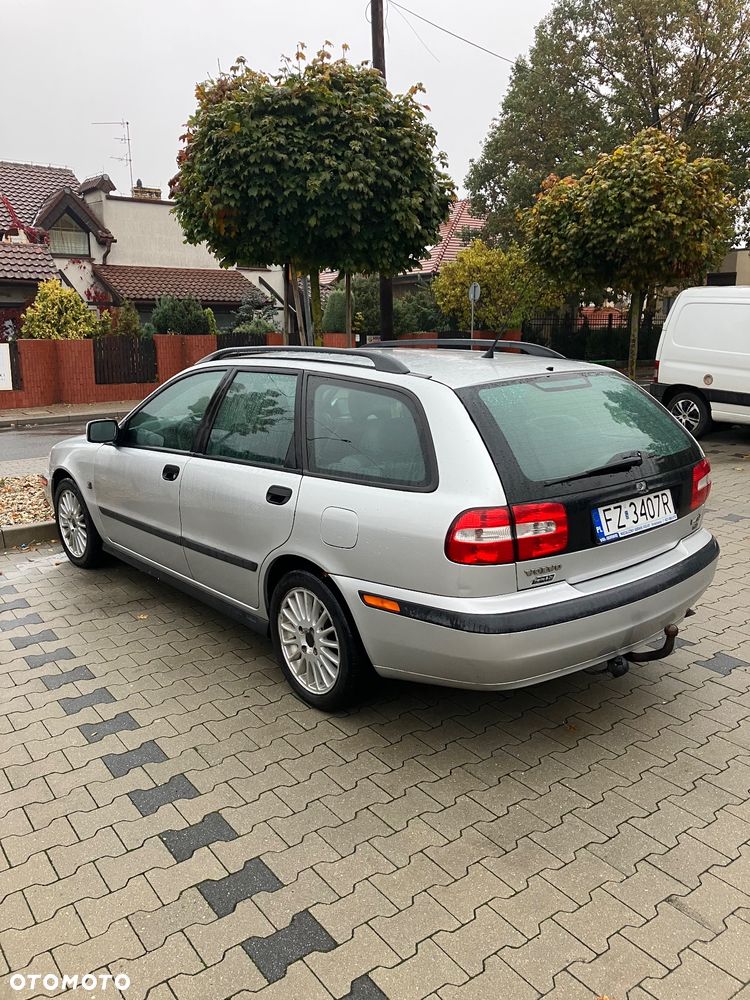 Volvo V40 1.9D - 5
