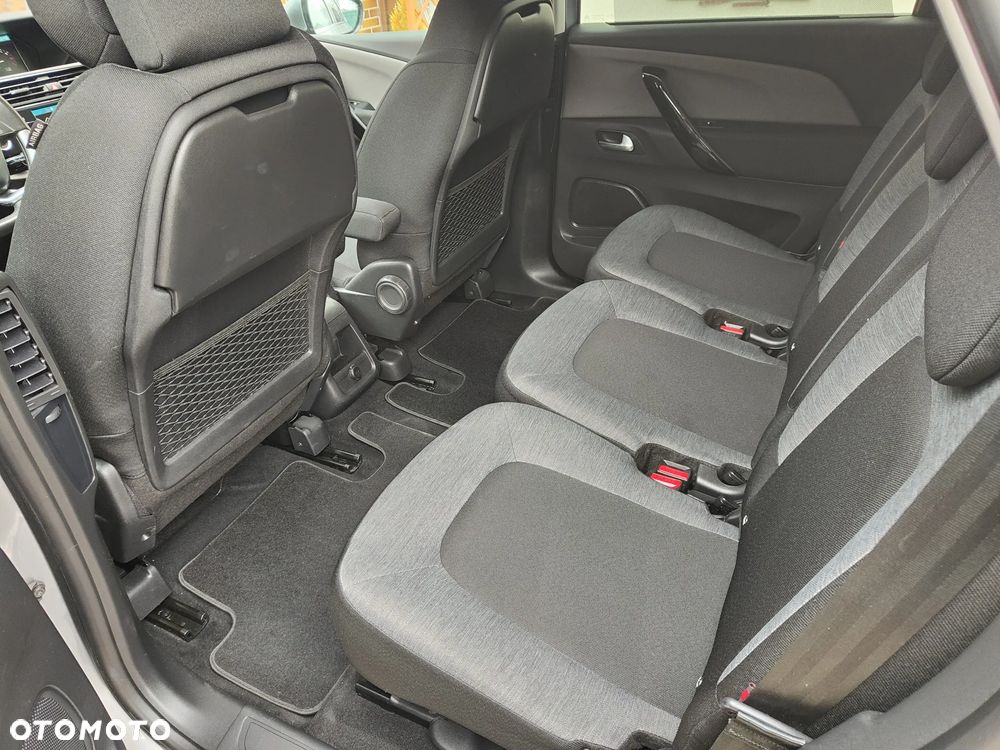 Citroën C4 SpaceTourer - 11