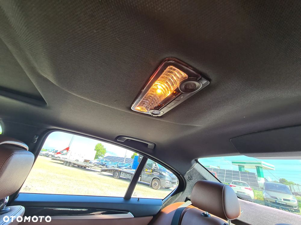 BMW Seria 5 - 37