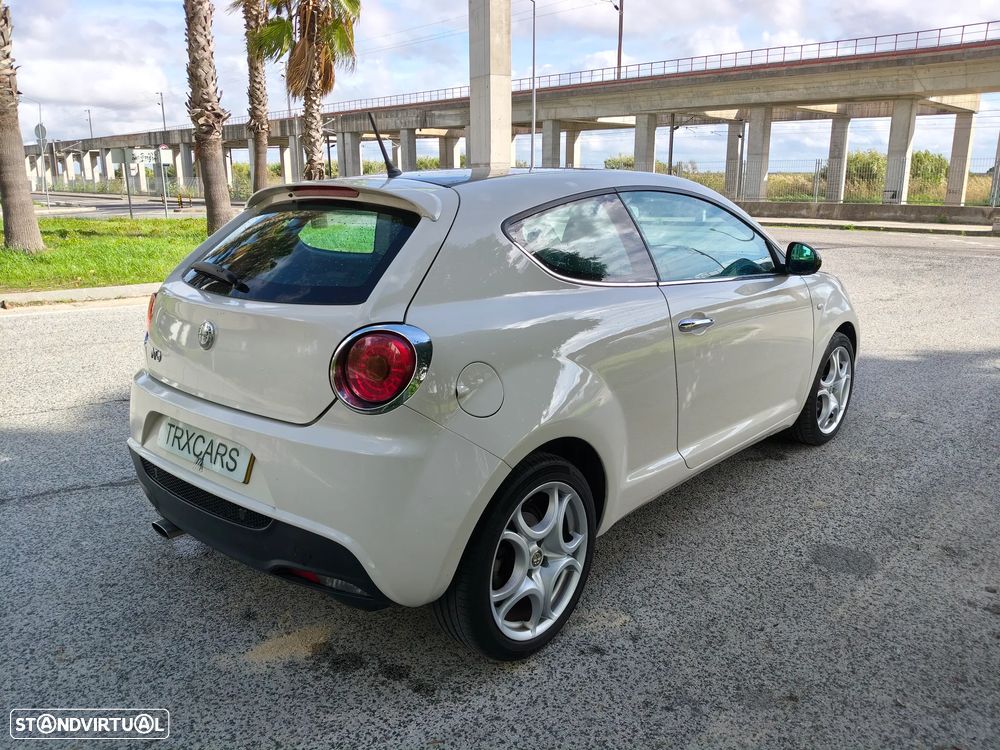 Alfa Romeo MiTo 1.6 JTD Distinctive - 9