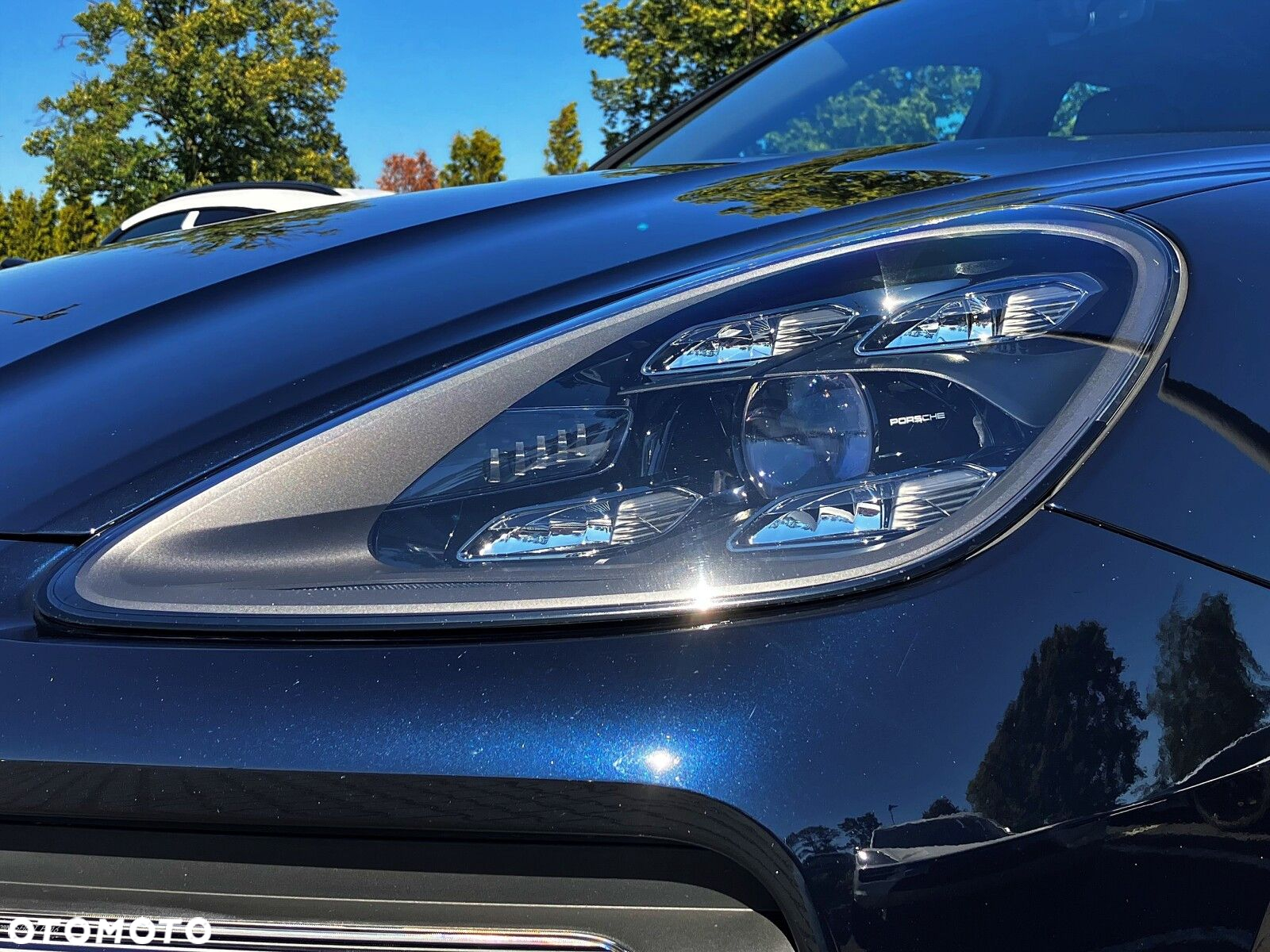 Porsche Cayenne - 9