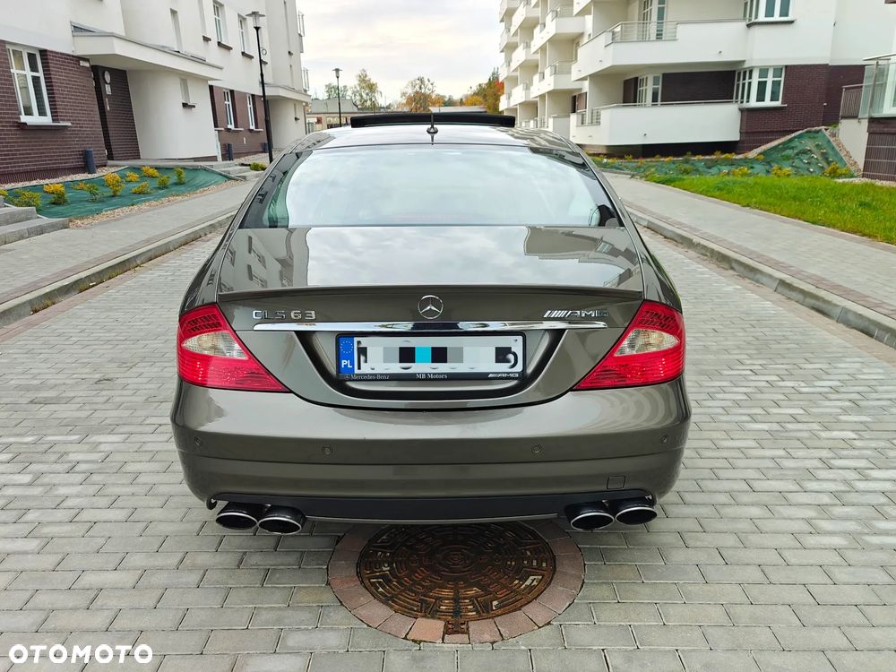 Mercedes-Benz CLS 63 AMG - 9