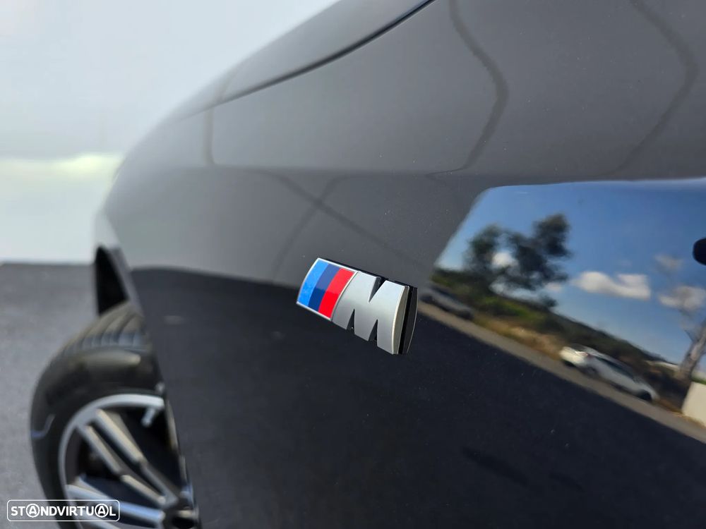 BMW 520 d Pack Desportivo M - 19