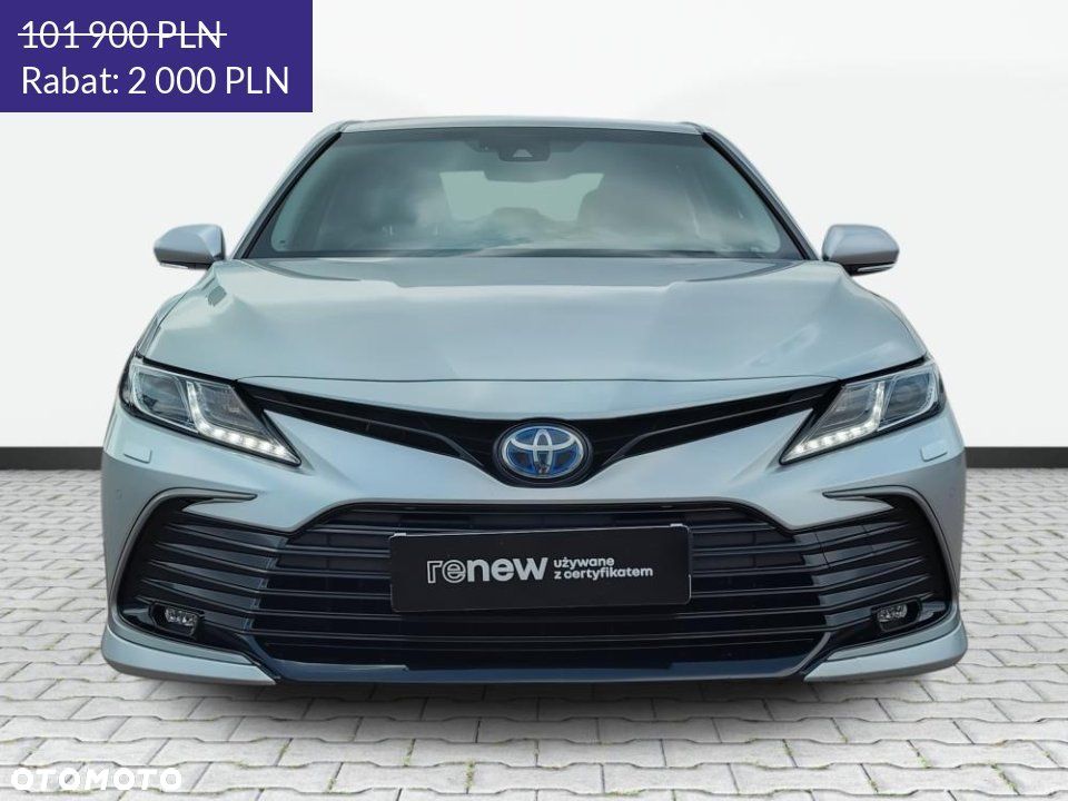 Toyota Camry - 2