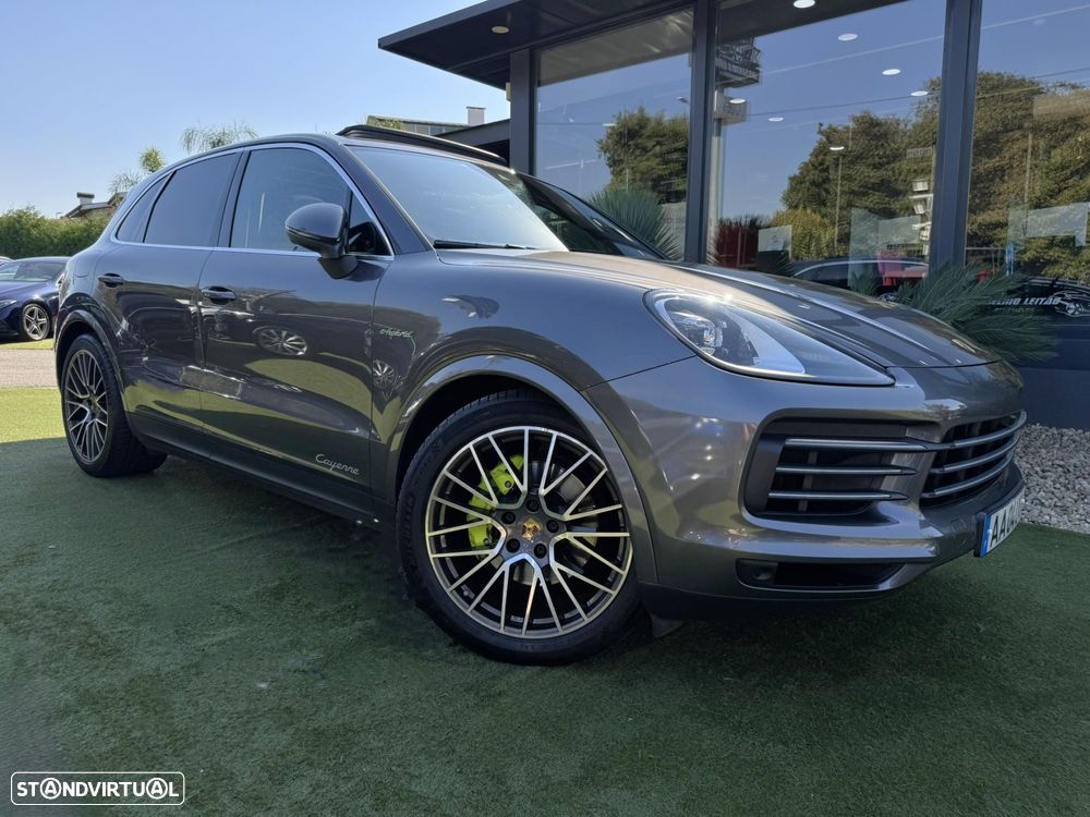 Porsche Cayenne E-Hybrid - 11