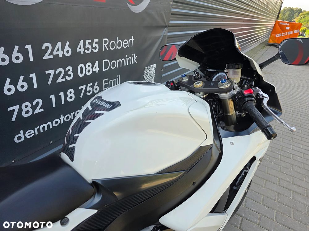 Suzuki GSX-R - 22