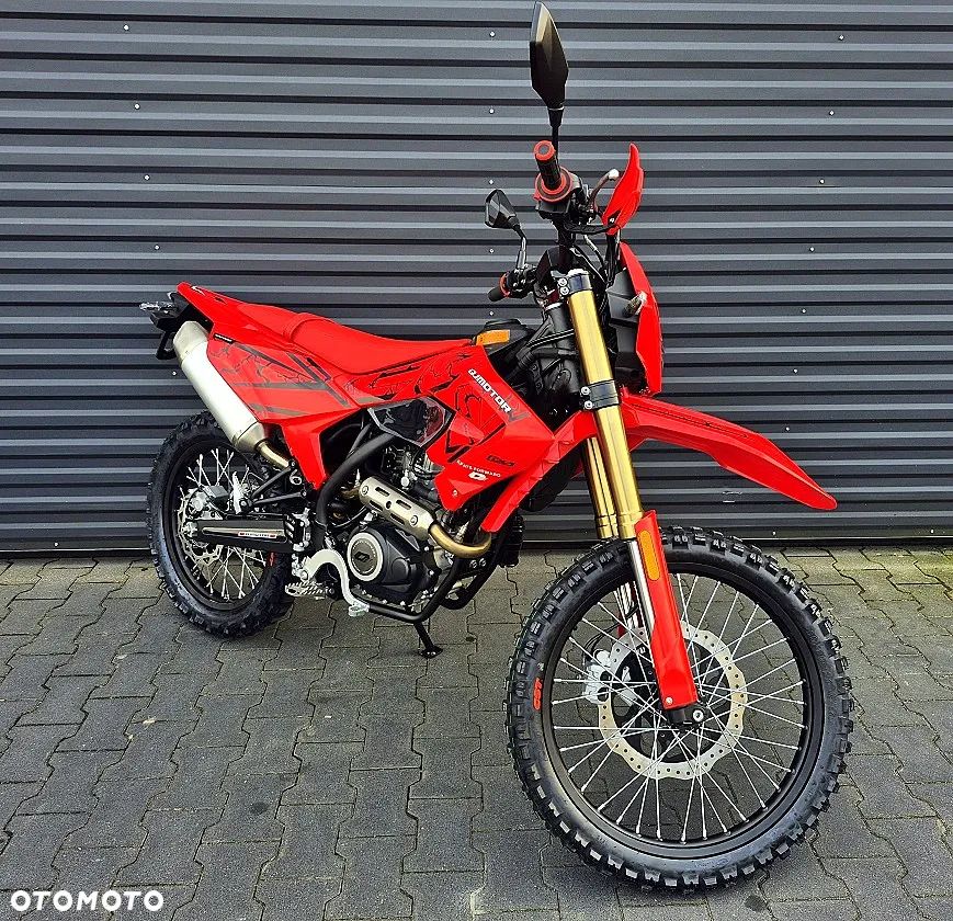 QJMOTOR COV 125X - 9