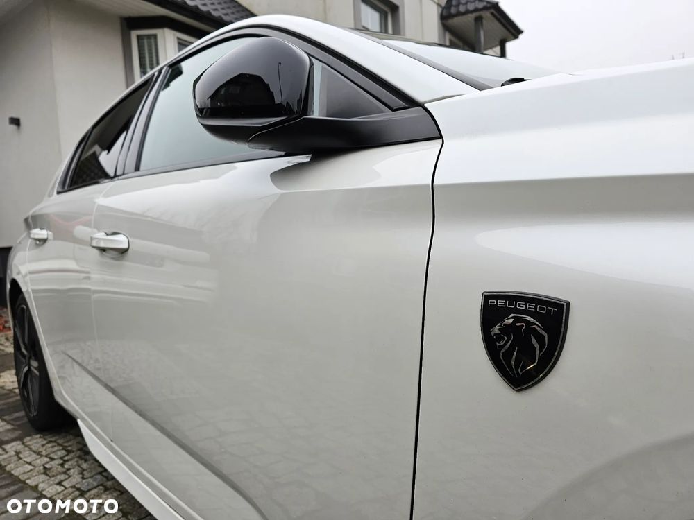 Peugeot 308 1.2 PureTech GT S&S EAT8 - 27