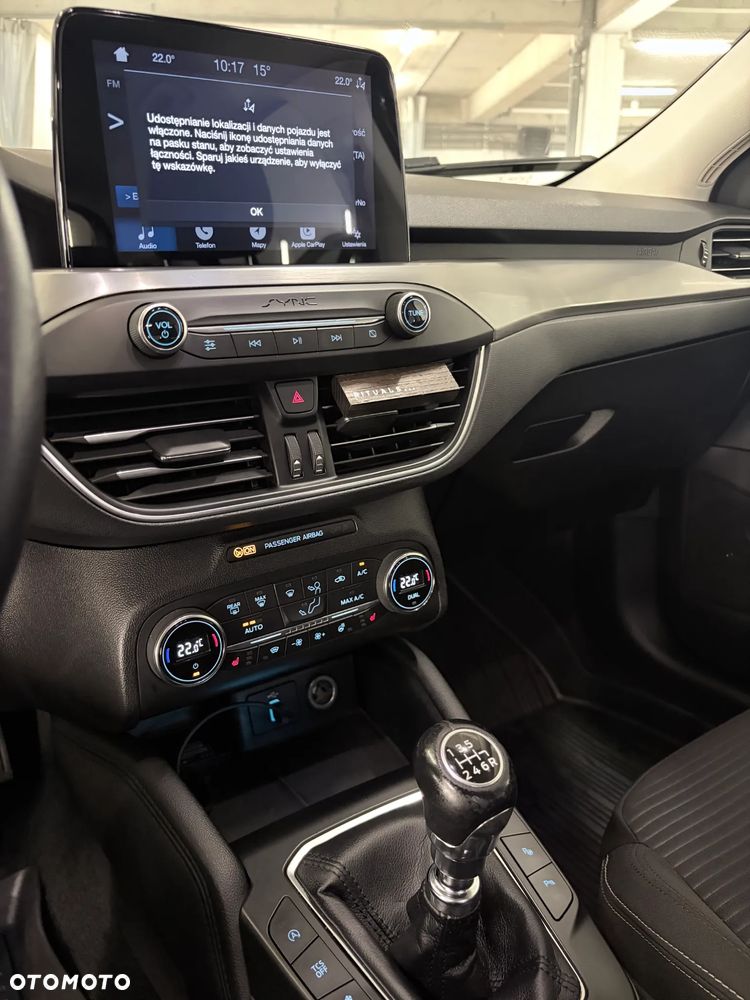 Ford Focus 1.0 EcoBoost STart-Stopp-System TITANIUM X - 11