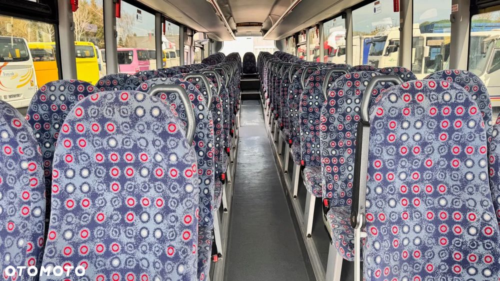 MAN REGIO / Euro 4 /63miejsca/ mały przebieg/ CENA:78000zł Netto - 11