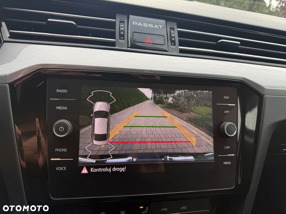 Volkswagen Passat 2.0 TDI EVO Business - 6