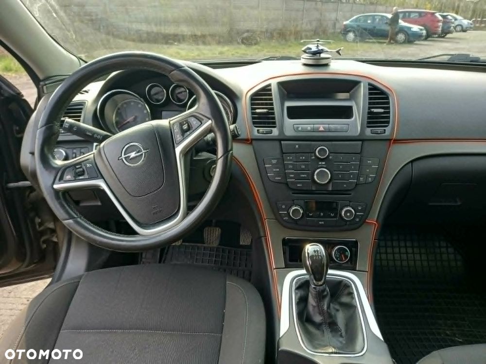 Opel Insignia 1.8 Sport - 7