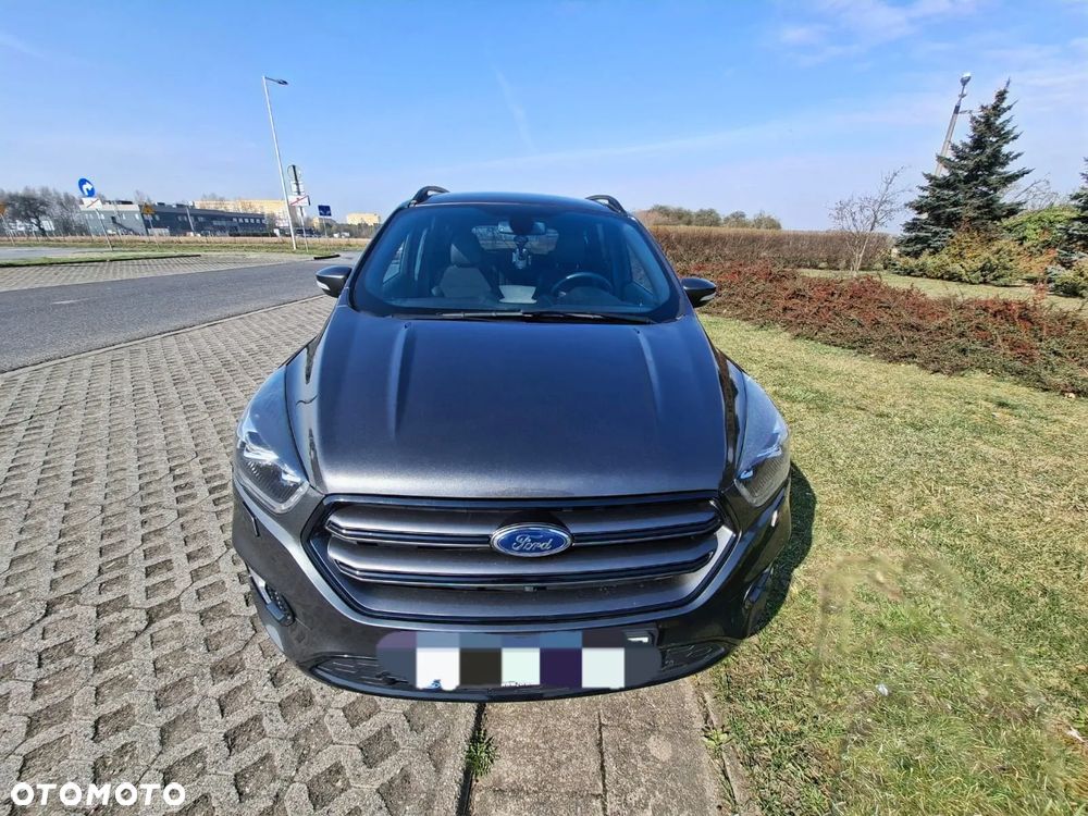 Ford Kuga 2.0 TDCi 4x2 ST-Line - 1